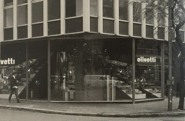 Olivetti showroom in Buenos Aires by Gae Aulenti