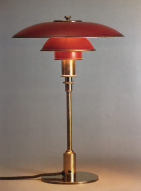 Early table lamp model 3/2 by Poul Henningsen for Louis Poulsen