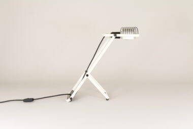 A Sintesi table lamp by Ernesto Gismondi for Artemide