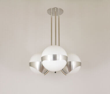 Impressive chandelier by Lamperti