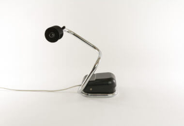 Lucciola table lamp by Fabio Lenci for Guzzini as seen from a side