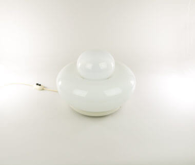 Electra table lamp by Giuliana Gramigna for Artemide as seen from above