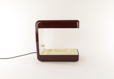 Isos desk lamp by Giotto Stoppino for Tronconi seen from one side