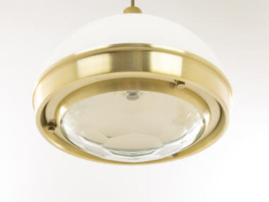 Diamant pendant by Pia Crippa Guidetti for Lumi Milano as seen from below