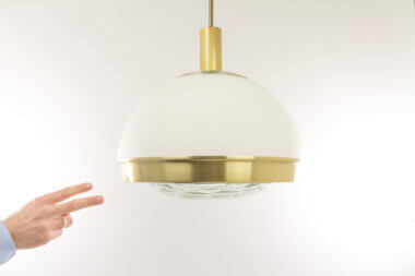 Diamant pendant by Pia Crippa Guidetti for Lumi Milano with an indication of the size