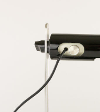 The On/Off switch of a Model Flash table lamp by Joe Colombo for Oluce