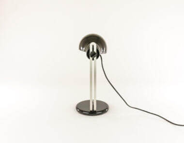 Model Flash table lamp by Joe Colombo for Oluce as seen from behind