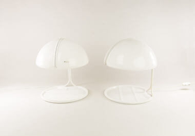 Pair of Conchiglia table lamps by Massoni and Buttura for Harvey Guzzini