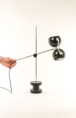 Adjustable table lamp by Valenti, with an indication of the size
