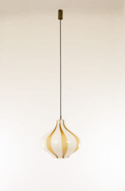Cipolla pendant by Massimo Vignelli for Venini in its full glory