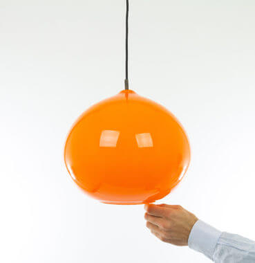 Orange Murano glass pendant by Alessandro Pianon for Vistosi with an indication of the size