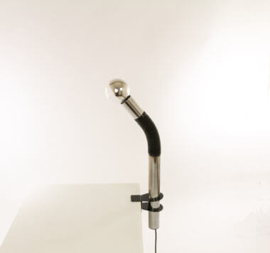 Targetti Sankey Elbow table lamp by E. Bellini as seen from the other side