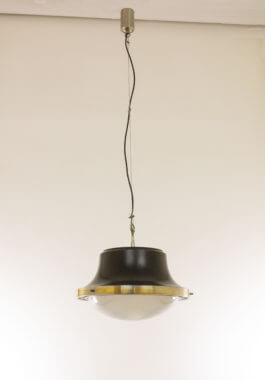 Tau pendant by Sergio Mazza for Artemide, in its full glory