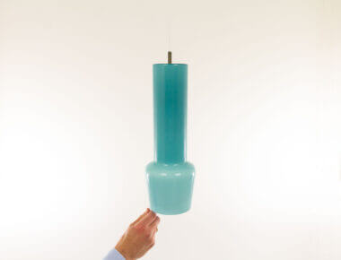 Turquoise pendant by Massimo Vignelli for Venini with an indication of the size