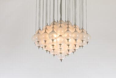 Murano pulegeso chandelier, a detailed view and switched on
