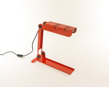 Red Nana Table lamp by Carlo Nason for Lumenform, in all its beauty