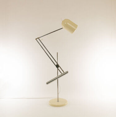 Table lamp Model G32 designed and manufactured by Reggiani