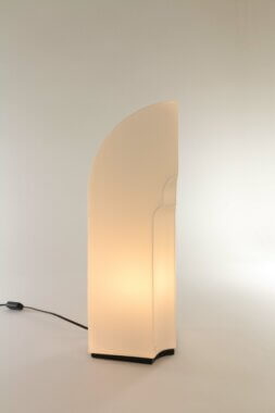 Tiki Table lamp by Kazuhide Takahama for Leucos, as seen from one side