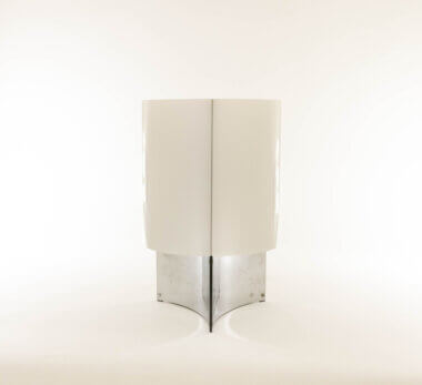 Table lamp Model 526 by Massimo Vignelli for Arteluce