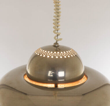 Nickel-plated Fior di Loto pendant by Tobia Scarpa for Flos, a detail