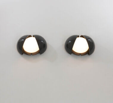 Pair of grey Lampira wall lamps by G.P.A. Monti for Fontana Arte, in all their beauty