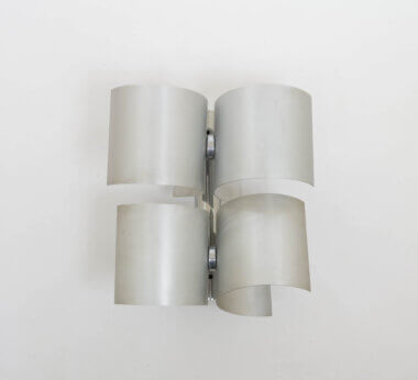 Aluminium Wall lamp by Giuliano Cesari for Nucleo Sormani, as seen from the front