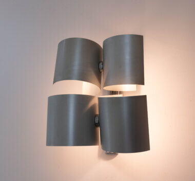 Aluminium Wall lamp by Giuliano Cesari for Nucleo Sormani, switched on