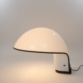 Palainco_Harvey_Guzzini_Ermanno_Lampa_Sergio_Brazzoli_Albanella_Table-3931