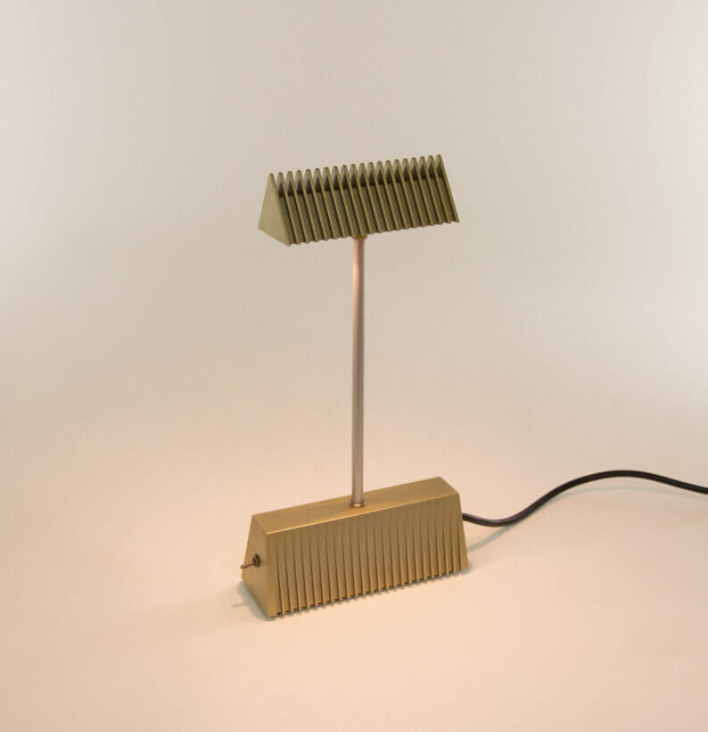 Palainco_Fontana_Arte_Piero_Castiglioni_Scintilla_Table-2740