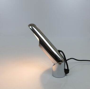 Beautiful Gecko table lamp by Gianfranco Frattini for Leuka