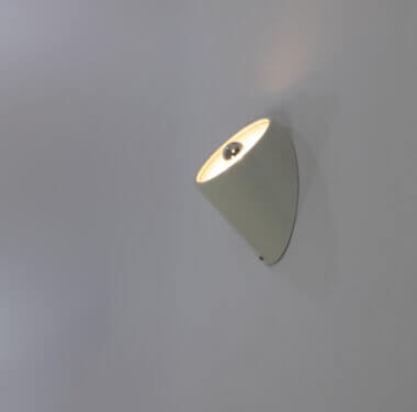 White Wall lamp No. 235/b by Cini Boeri for Arteluce, switched on