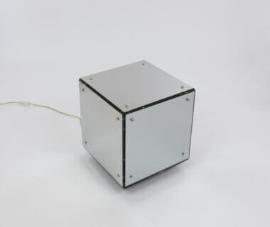 Prismar table lamp by Studio A.R.D.I.T.I. for Nucleo Sormani, as seen from above